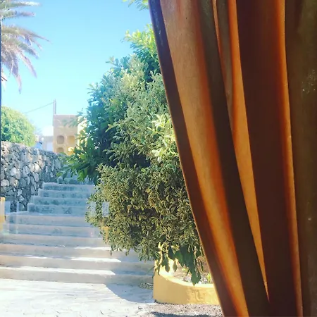 Toredo Large Heated Pool,hot Tub,bar/games Room,gym,cave, Free Wifi Atogo