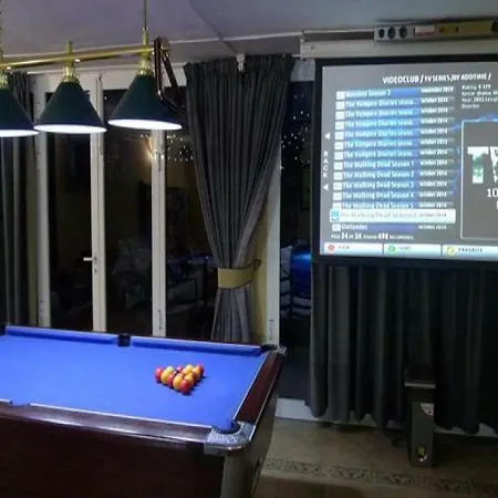 Toredo Large Heated Pool,hot Tub,bar/games Room,gym,cave, Free Wifi * Atogo
